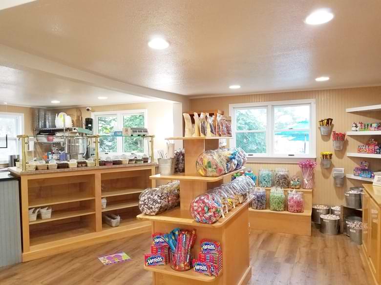 Things To Do Fig Tree Deli & Bakery / Sweet Tooth